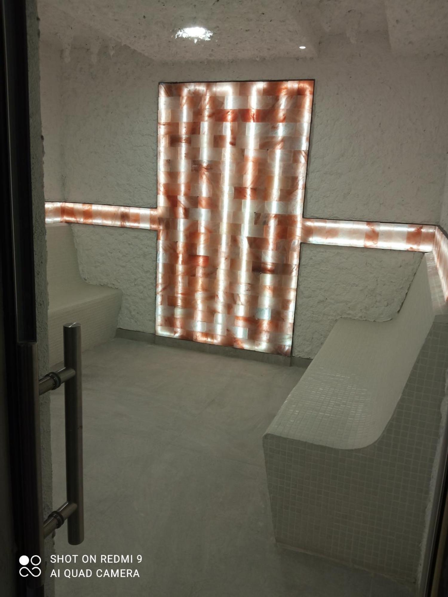 Hn Lux & Spa Veliko Gradište Exteriör bild