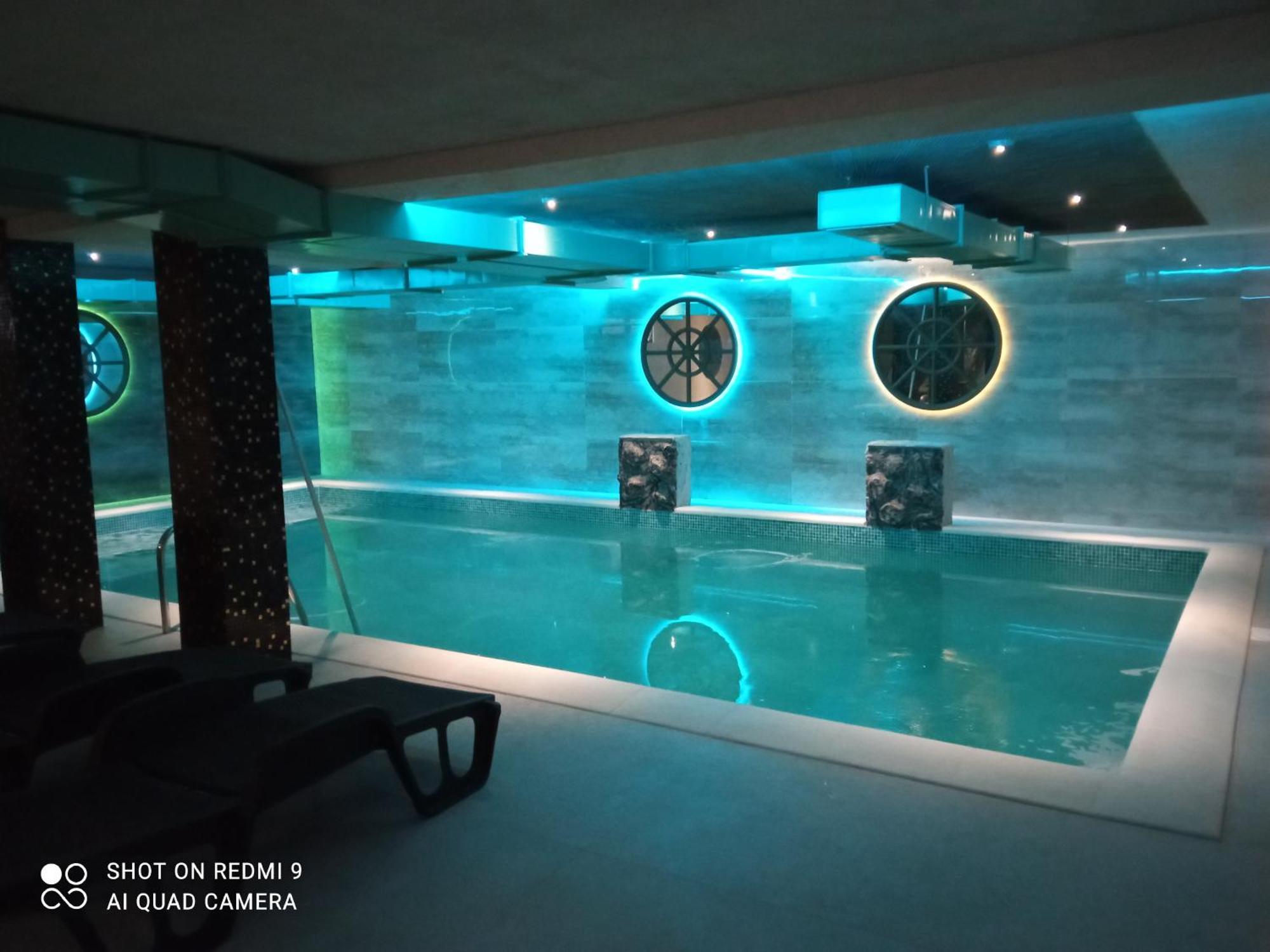 Hn Lux & Spa Veliko Gradište Exteriör bild