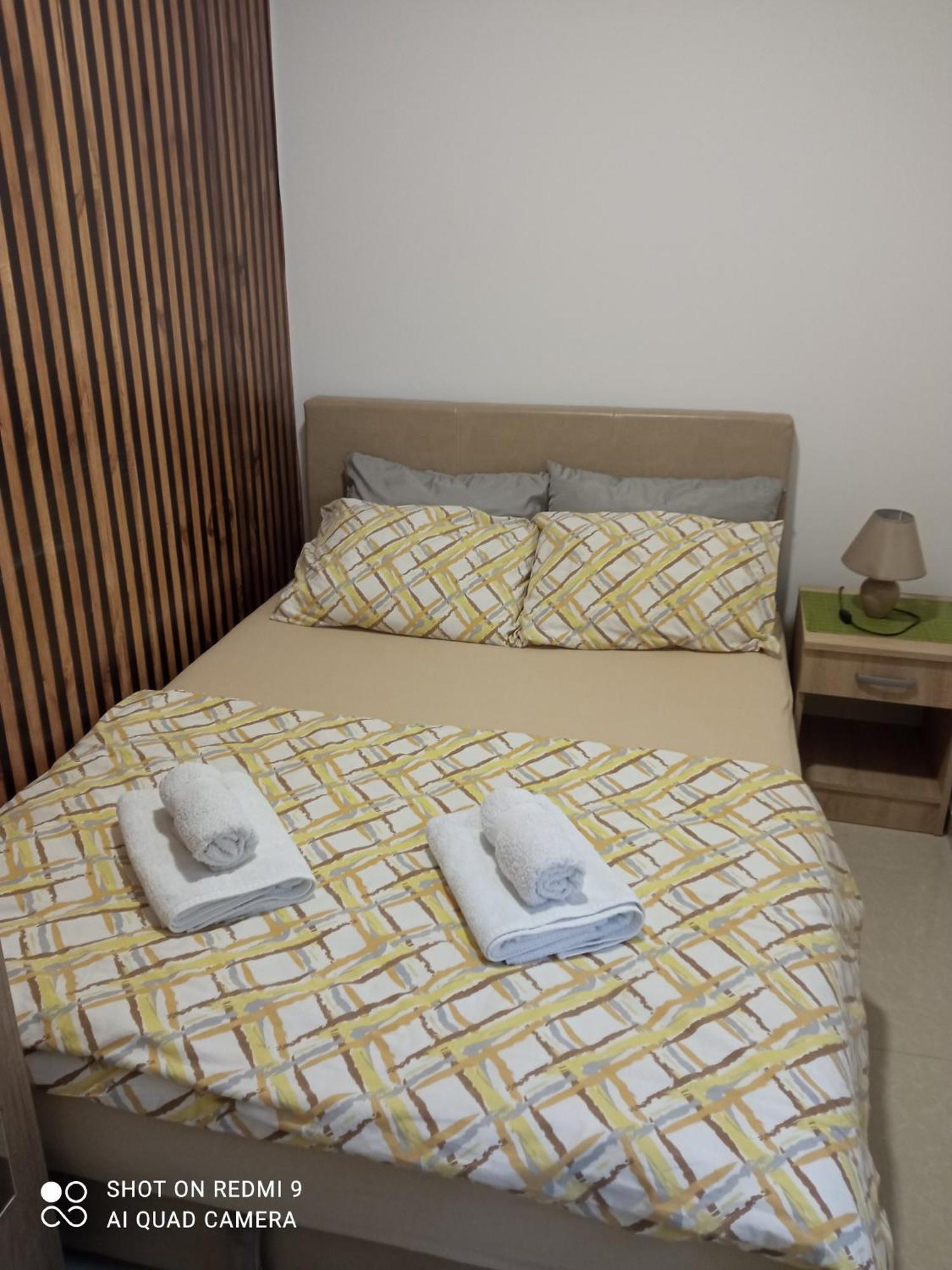 Hn Lux & Spa Veliko Gradište Exteriör bild