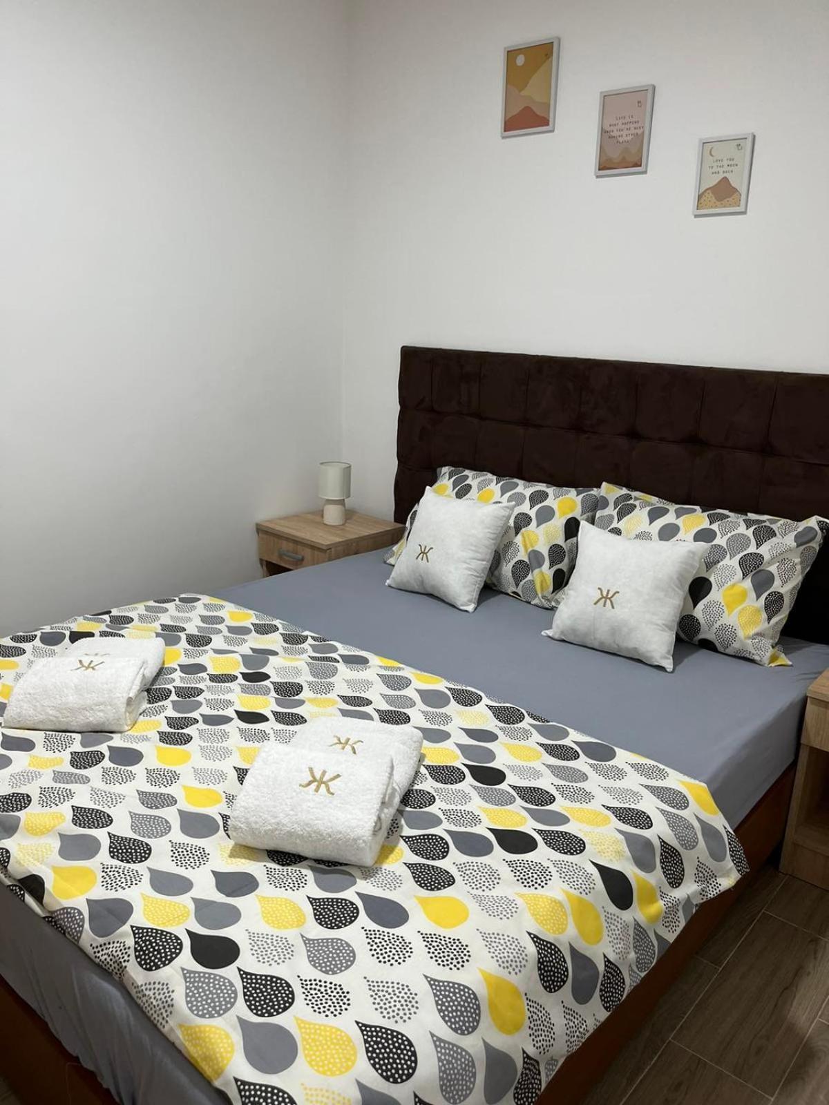 Hn Lux & Spa Veliko Gradište Exteriör bild